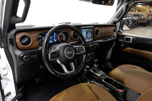 Used 2020 Jeep Gladiator Overland AWD/4WD image 18
