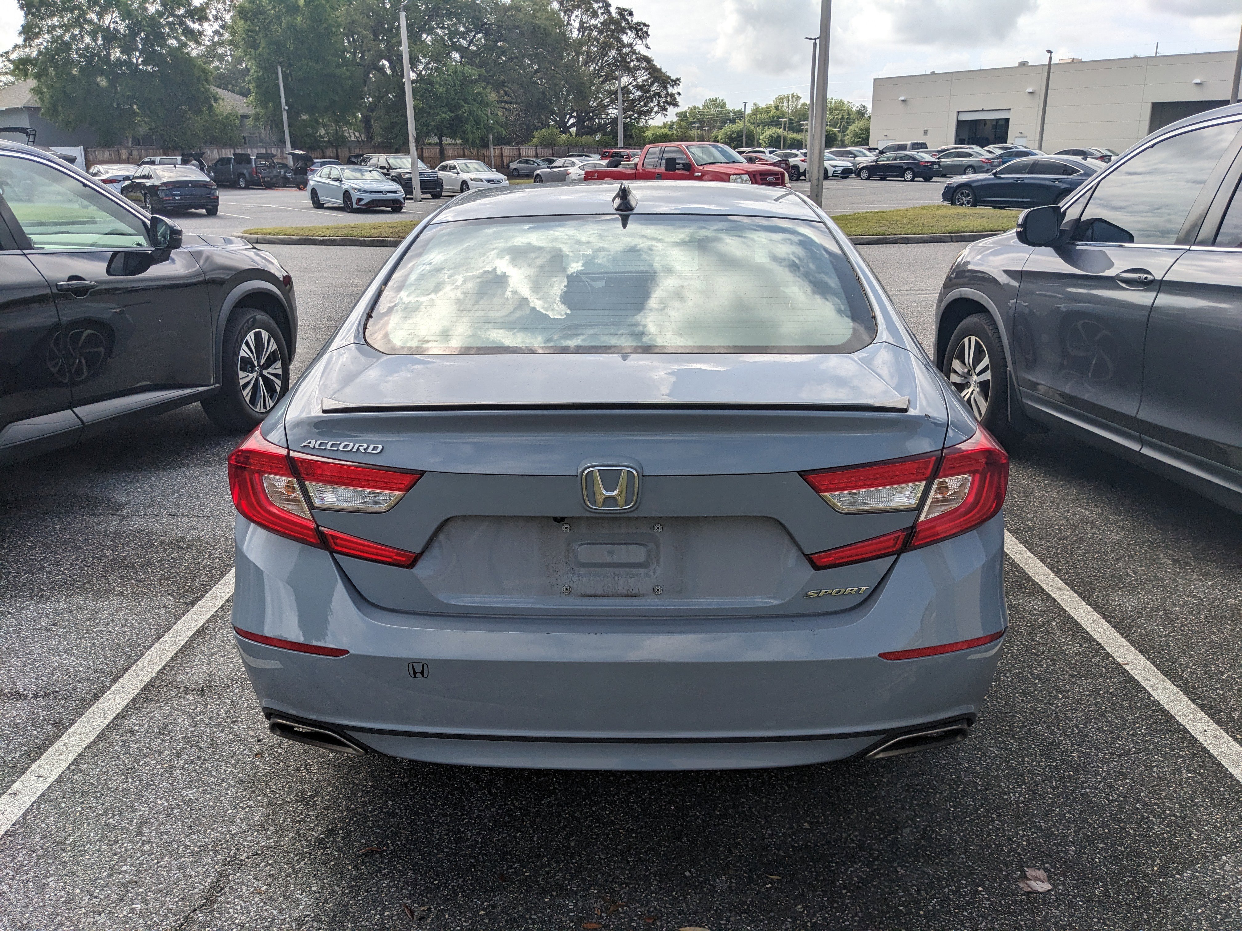 Used 2022 Honda Accord Sport image 9