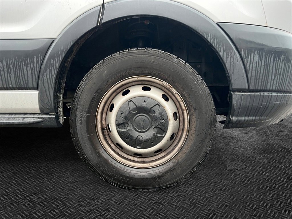 Used 2016 Ford Transit 350 XL image 11