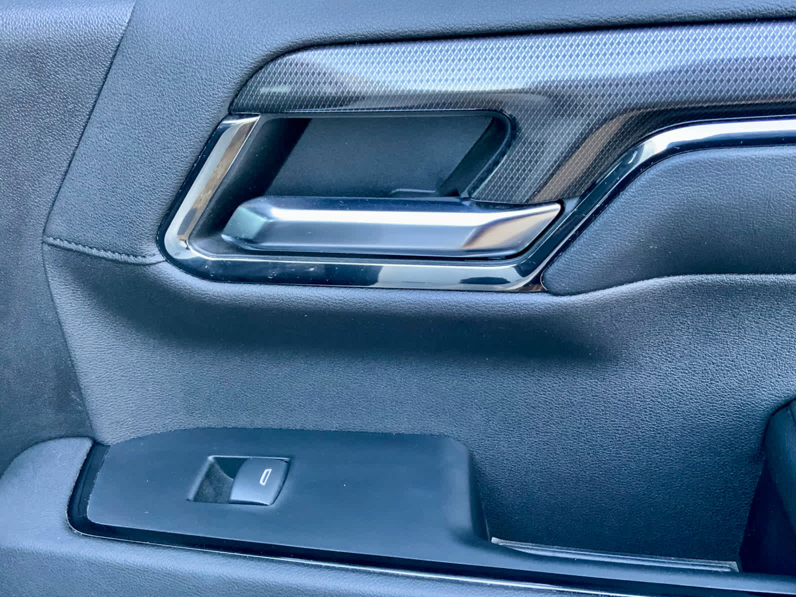 Used 2024 GMC Sierra 1500 AT4 w/ Technology Package image 61