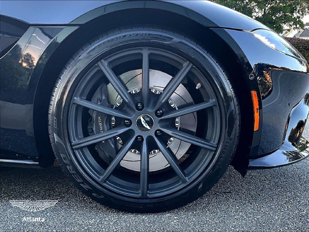 Used 2020 Aston Martin V8 Vantage Coupe RWD image 29