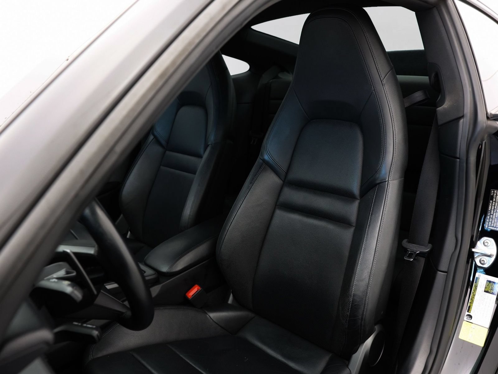 Used 2020 Porsche 911 Carrera RWD image 5