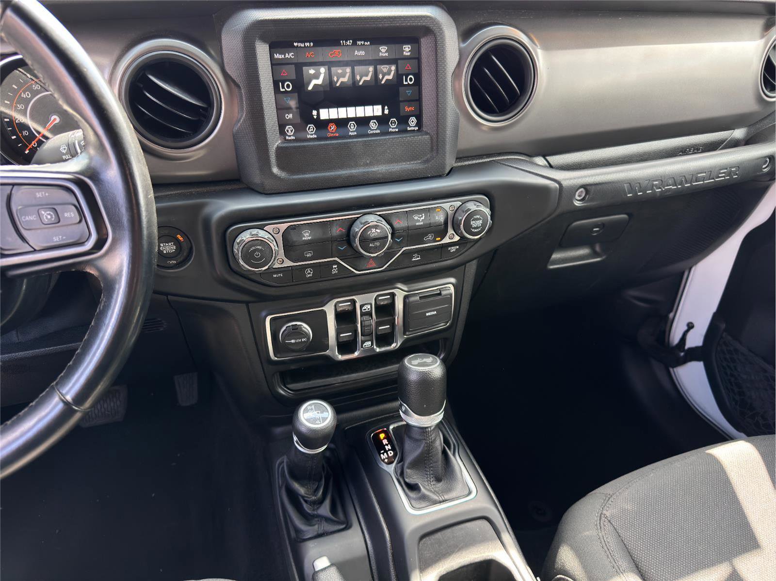 Used 2021 Jeep Wrangler Unlimited Sport image 12