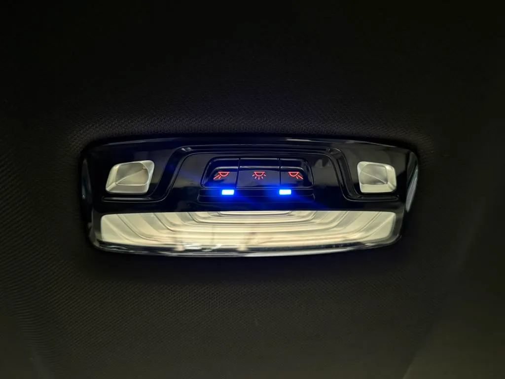 Used 2019 BMW 530i xDrive AWD/4WD image 34
