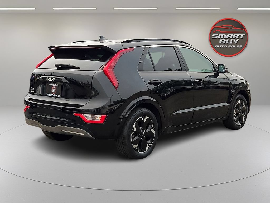 Used 2024 Kia Niro Wind w/ Wind Preserve Package FWD image 5