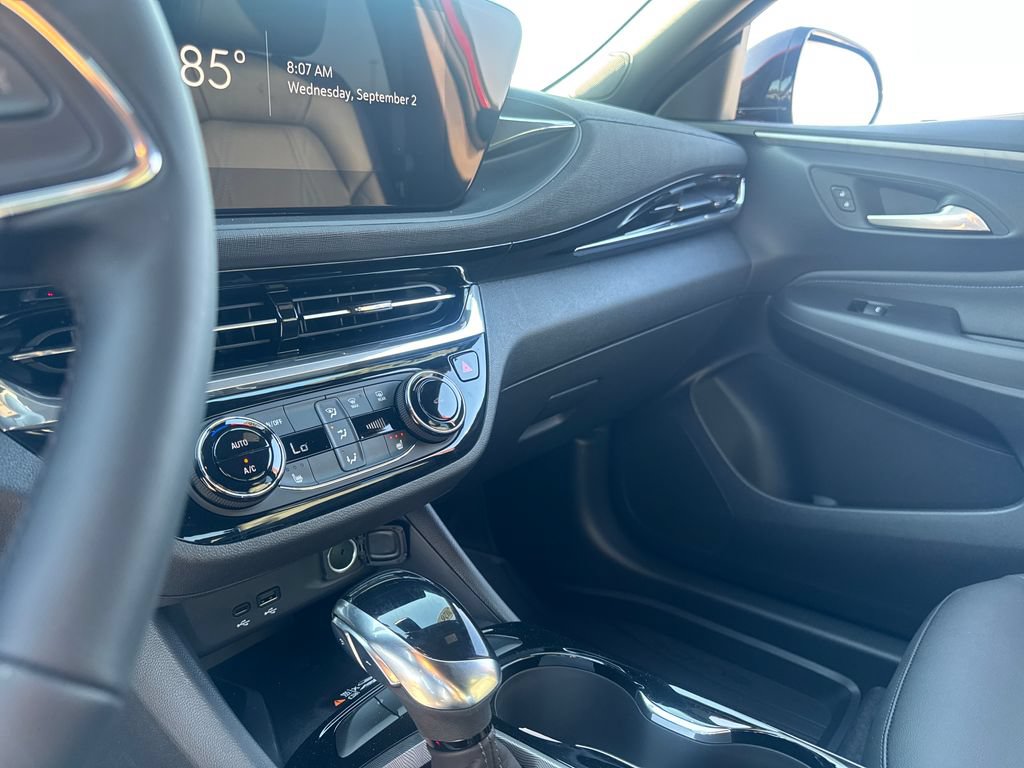 New 2026 Buick Envista Sport Touring w/ Convenience I Package FWD image 19