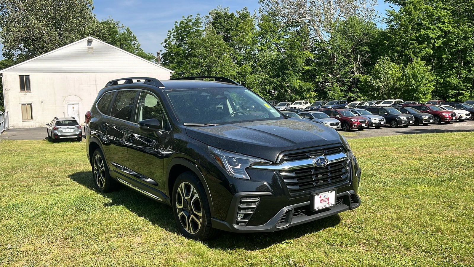 Certified 2023 Subaru Ascent Limited AWD/4WD image 3