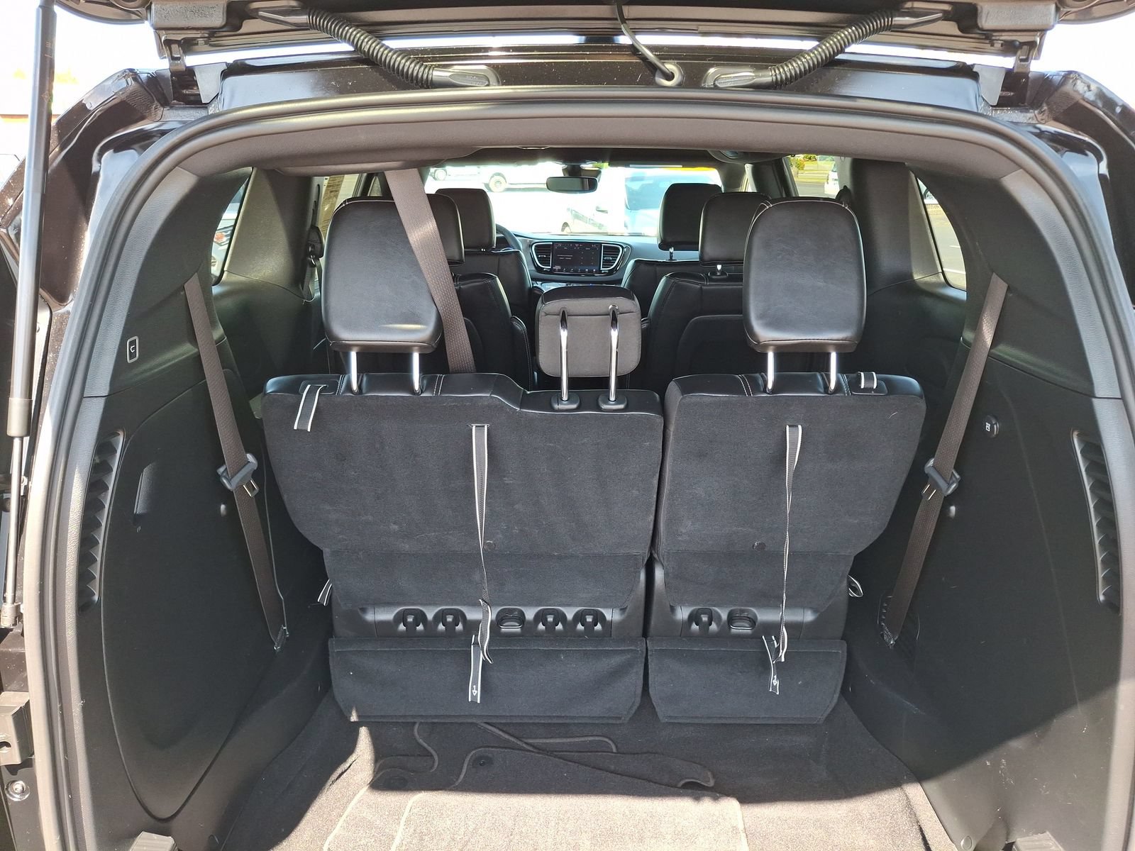 Certified 2025 Chrysler Pacifica Select FWD image 20