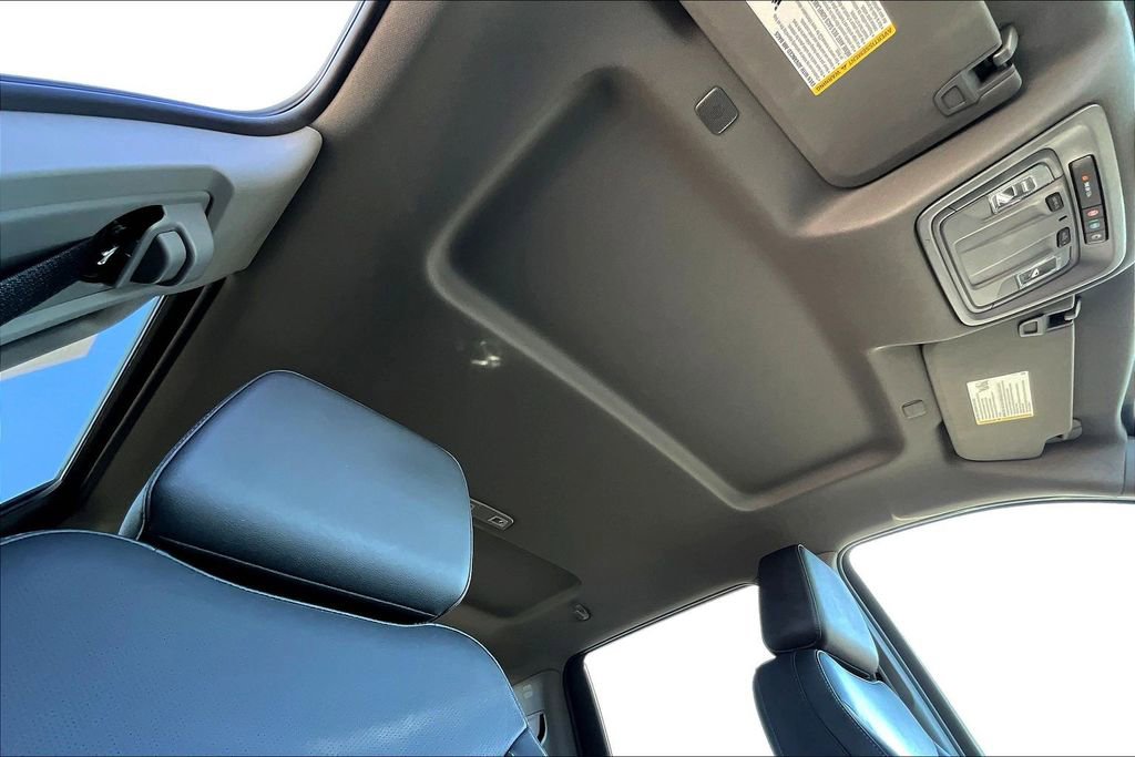 Used 2024 Chevrolet Silverado 2500 LTZ image 20