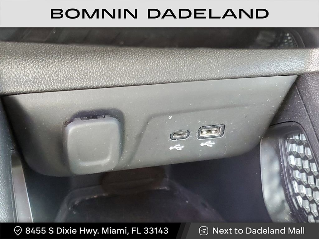 Used 2024 Chevrolet TrailBlazer LT image 24