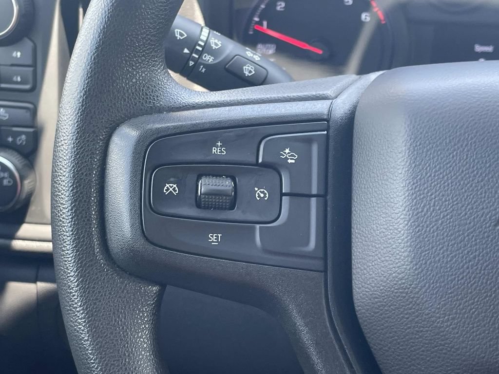 Used 2024 Chevrolet Silverado 1500 Custom Trail Boss w/ Turbomax Blackout Package AWD/4WD image 25
