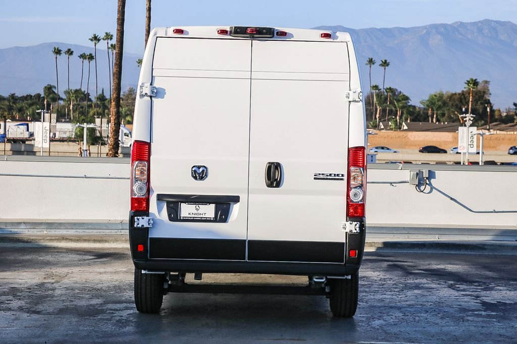 New 2026 RAM ProMaster 2500 w/ Upfitter's Prep Package image 9