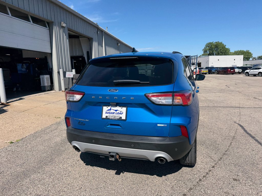 Used 2020 Ford Escape Titanium AWD/4WD image 5