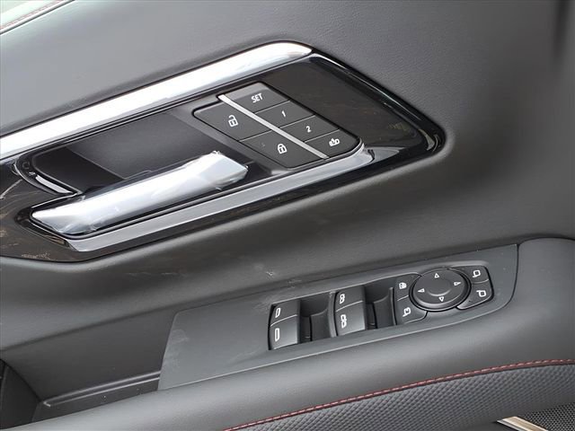 New 2026 Chevrolet Suburban RST w/ RST Capability Package image 15