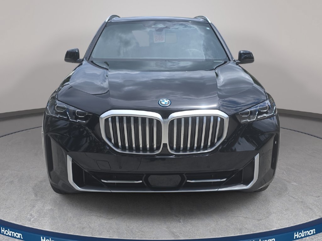 Used 2026 BMW X5 xDrive50e w/ Premium Package AWD/4WD image 3