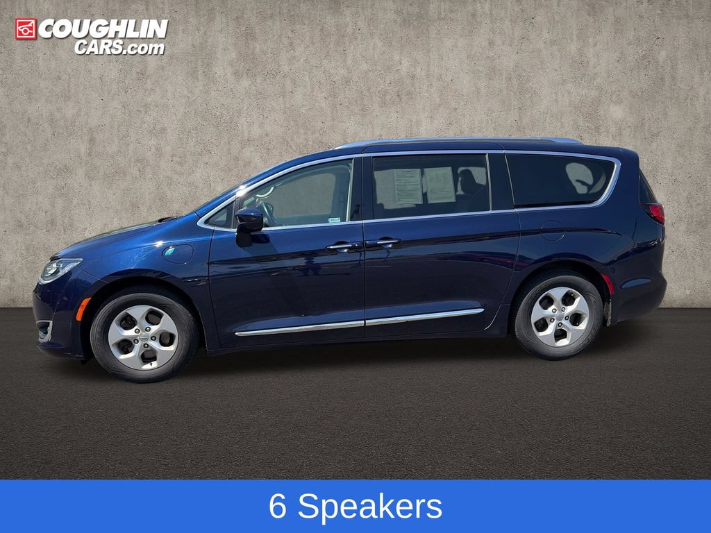 Used 2018 Chrysler Pacifica Touring-L FWD image 5
