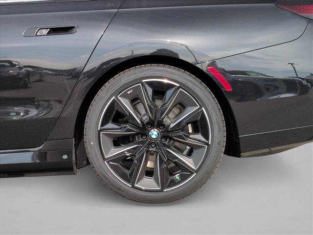 New 2026 BMW i7 xDrive60 AWD/4WD image 10