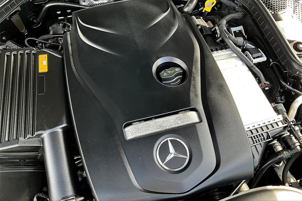 Used 2017 Mercedes-Benz C 300 4MATIC Sedan image 14