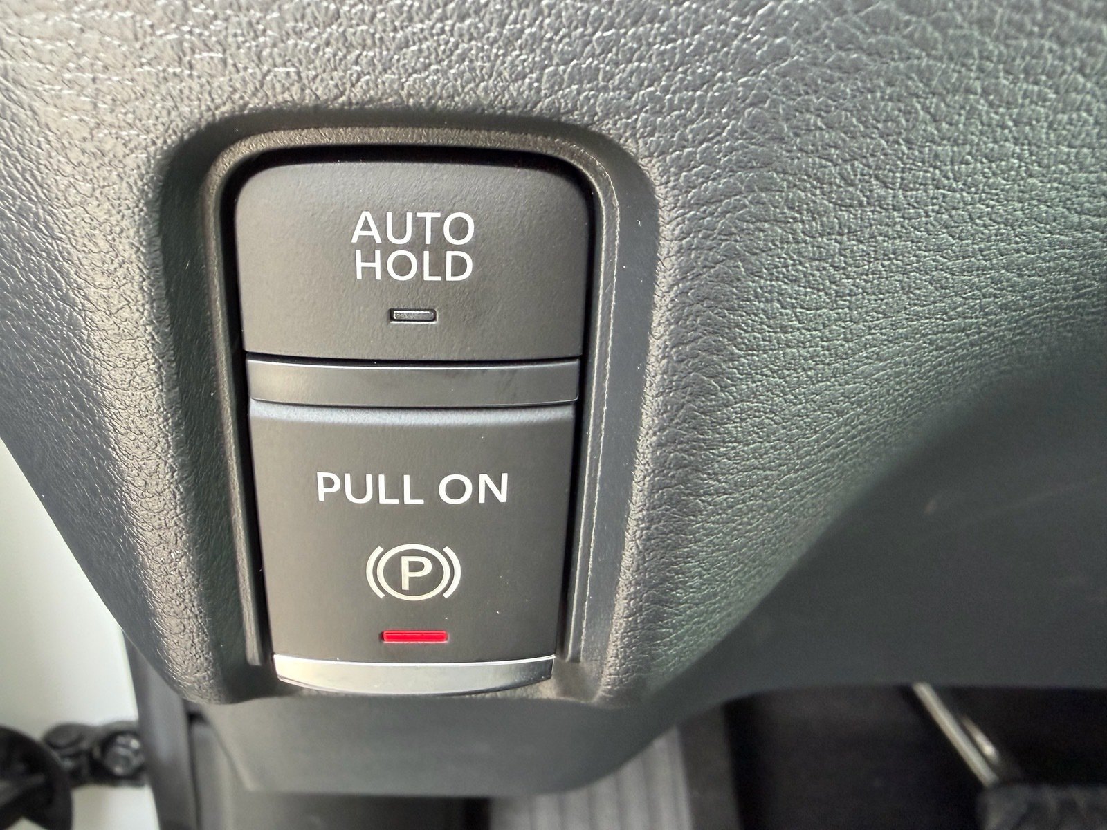 Certified 2025 Nissan Armada SL w/ Captain's Chari Seat Package RWD image 24