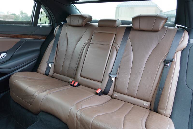 Used 2015 Mercedes-Benz S 550 4MATIC Sedan image 63