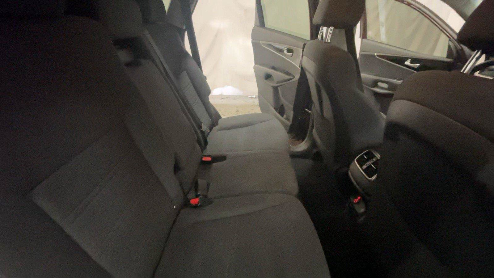 Used 2019 Kia Sorento AWD image 24