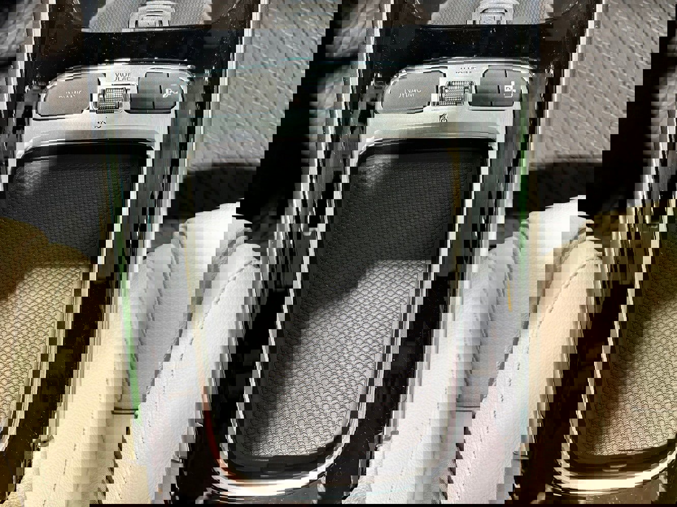 Certified 2025 Mercedes-Benz GLA 250 4MATIC w/ Exclusive Package image 28