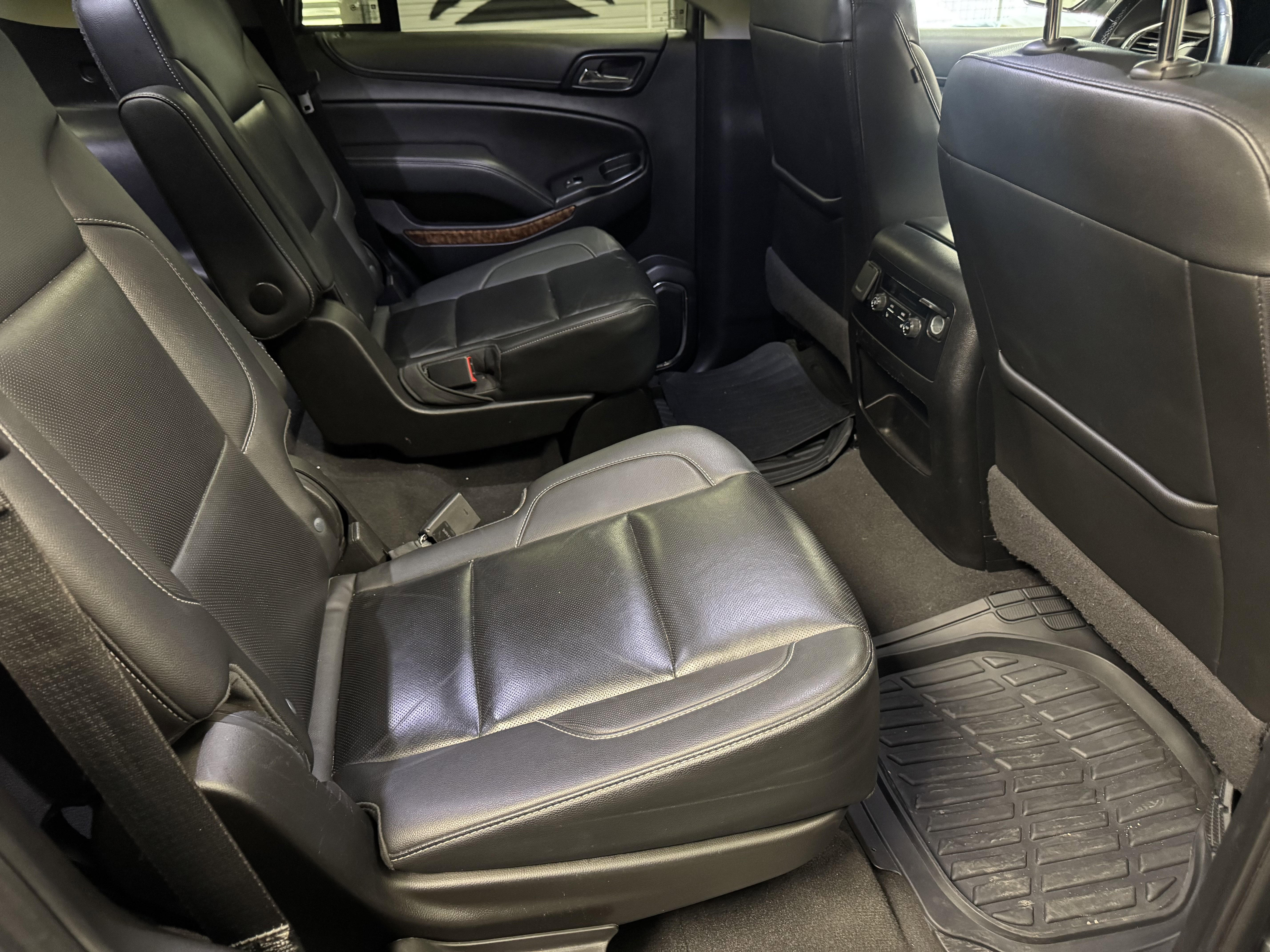 Used 2020 Chevrolet Tahoe Premier image 14