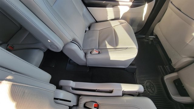 Used 2019 Toyota Highlander Limited AWD image 54