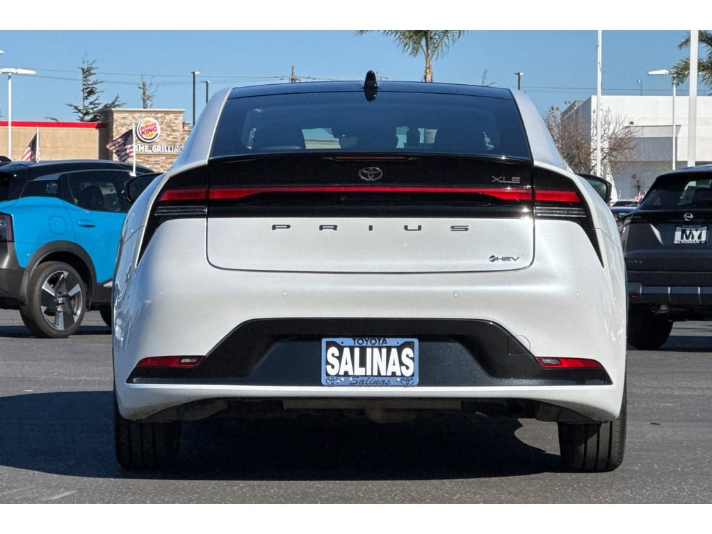 Used 2024 Toyota Prius XLE image 5