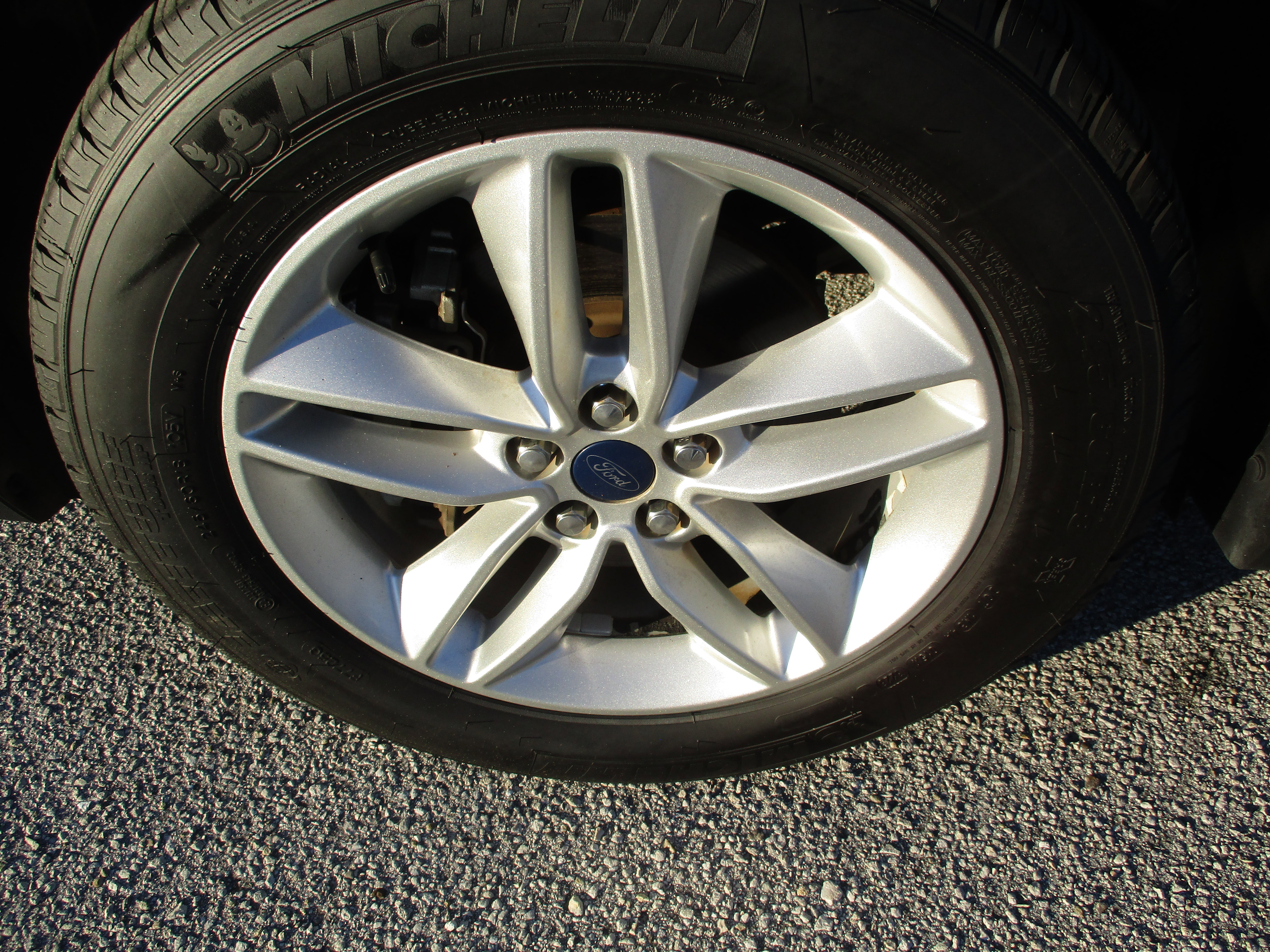 Used 2016 Ford Edge SEL w/ Equipment Group 201A image 9