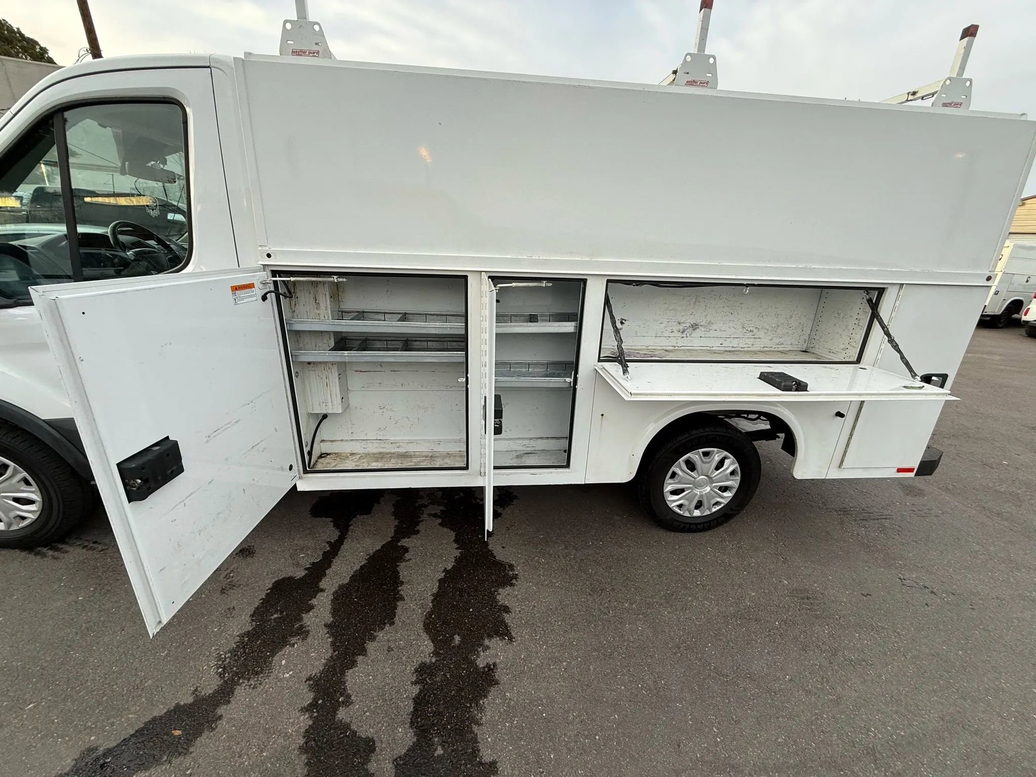 Used 2017 Ford Transit 350 350 HD Cutaway 138 w/ Interior Upgrade Package image 24