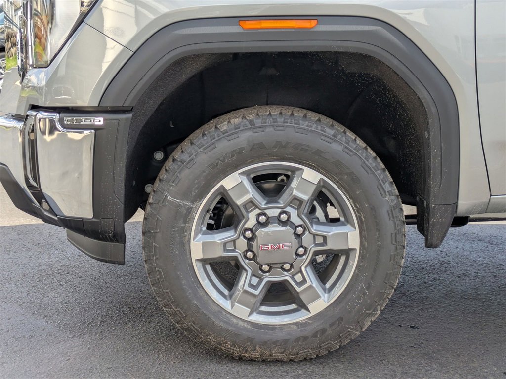 New 2025 GMC Sierra 2500 SLE w/ SLE Convenience Package image 8