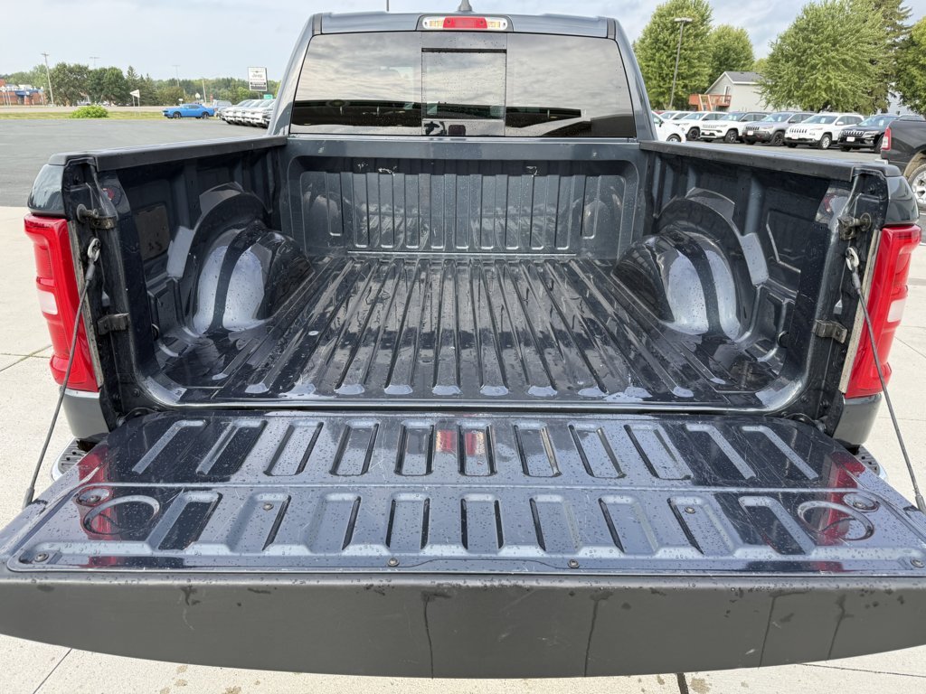 Used 2026 RAM 1500 Laramie AWD/4WD image 10