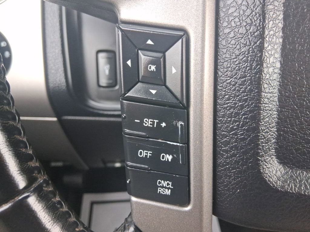 Used 2016 Ford Expedition Max Limited image 23