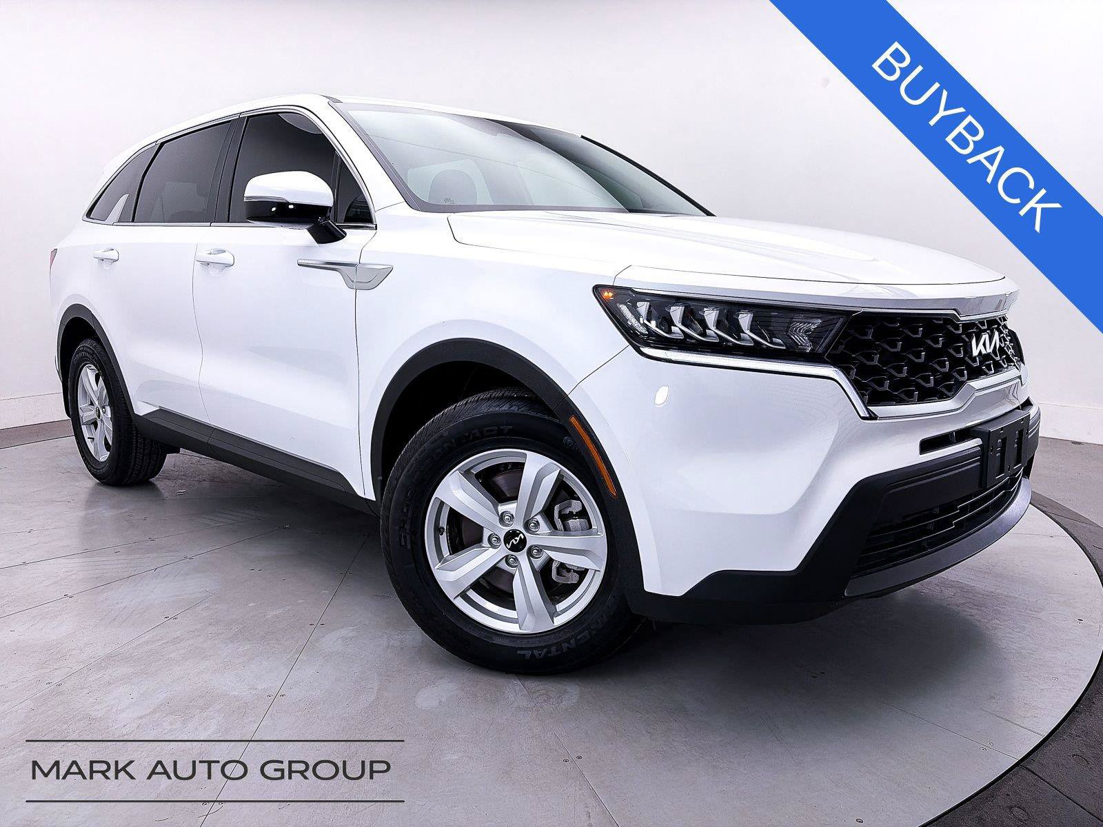 Used 2023 Kia Sorento LX