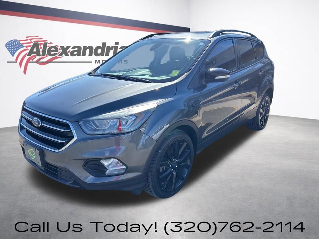 Used 2017 Ford Escape Titanium image 1