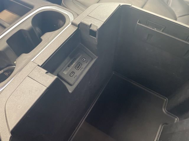 Certified 2021 Chevrolet Silverado 1500 High Country w/ Technology Package image 23