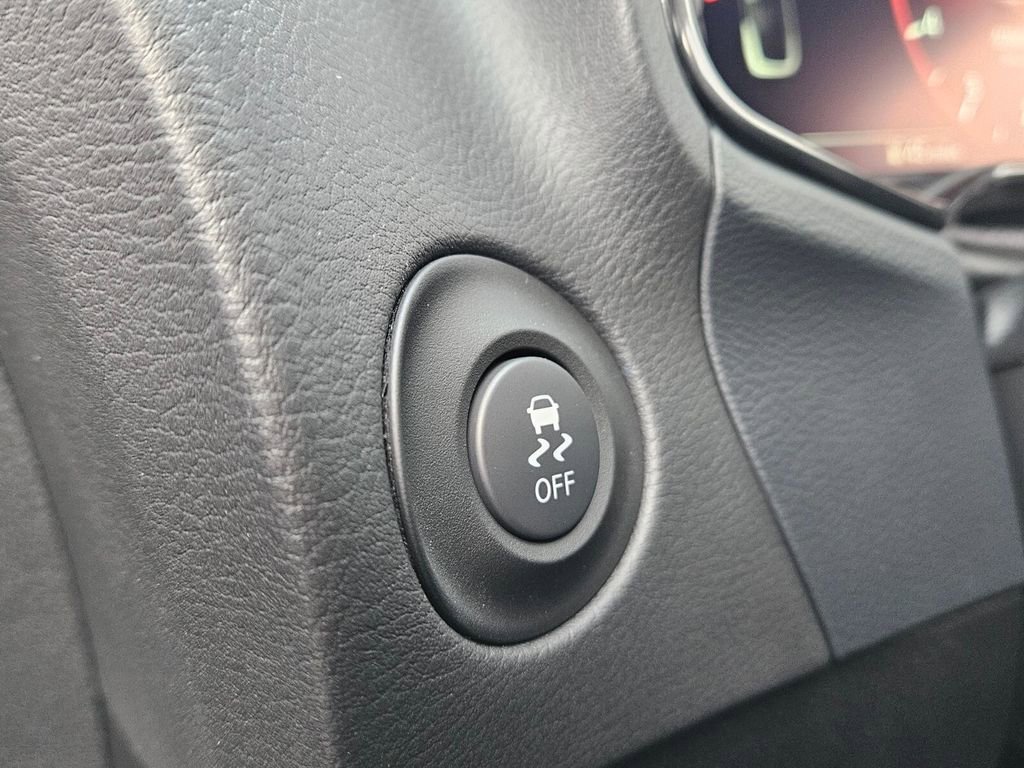 New 2026 Nissan Z NISMO w/ Floor Mat Package RWD image 31