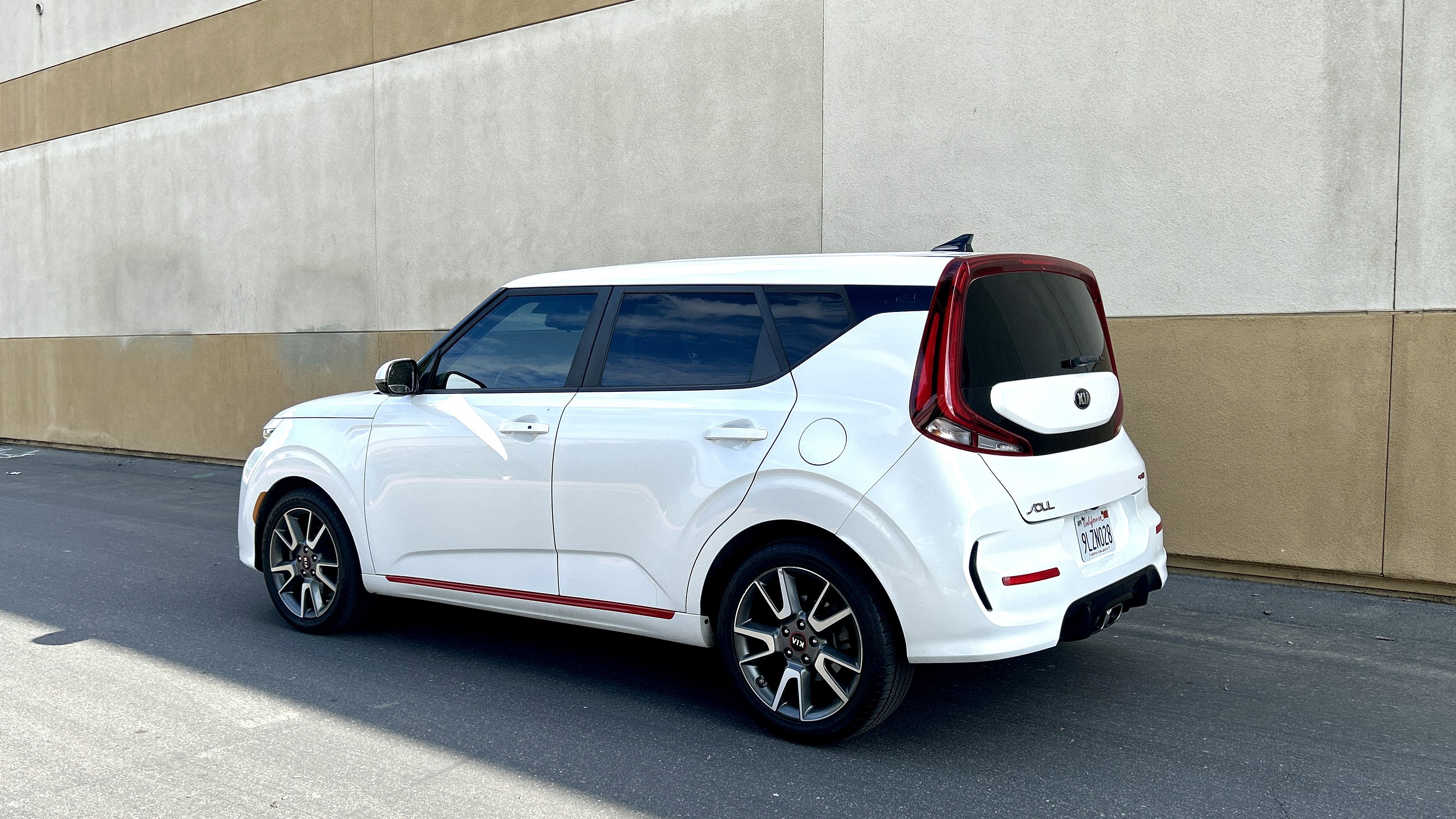 Used 2020 Kia Soul GT-Line Turbo FWD image 4