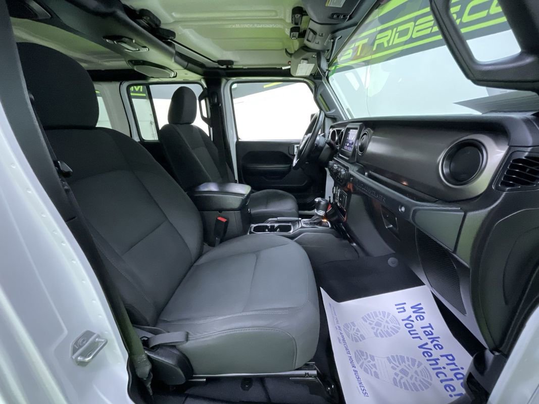 Used 2018 Jeep Wrangler Unlimited Sport S image 28