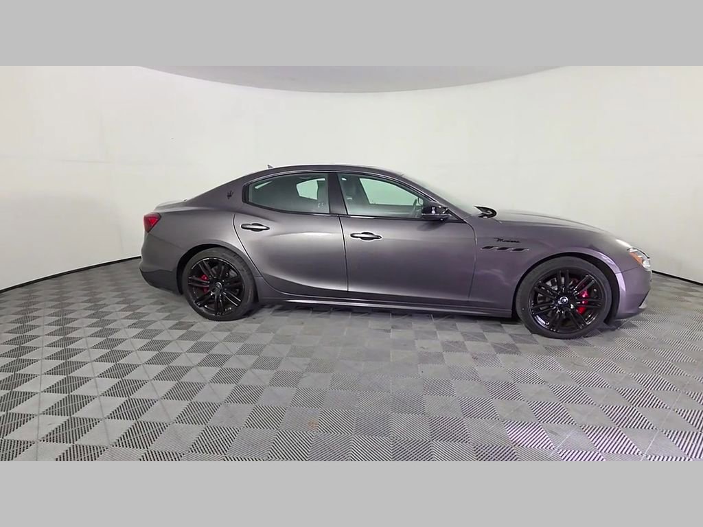 Used 2023 Maserati Ghibli Modena RWD image 35