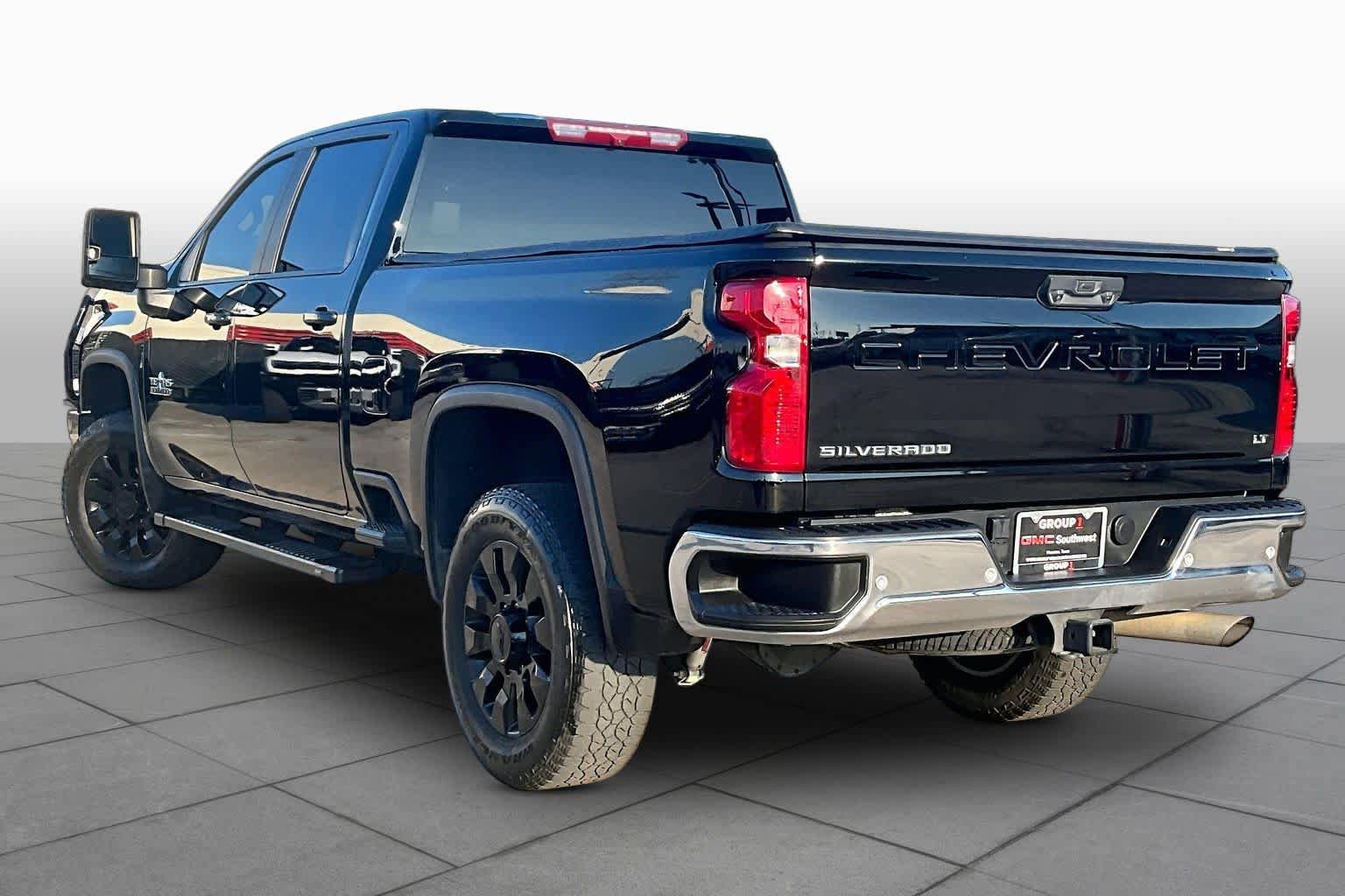 Used 2024 Chevrolet Silverado 2500 LT w/ Texas Edition AWD/4WD image 12