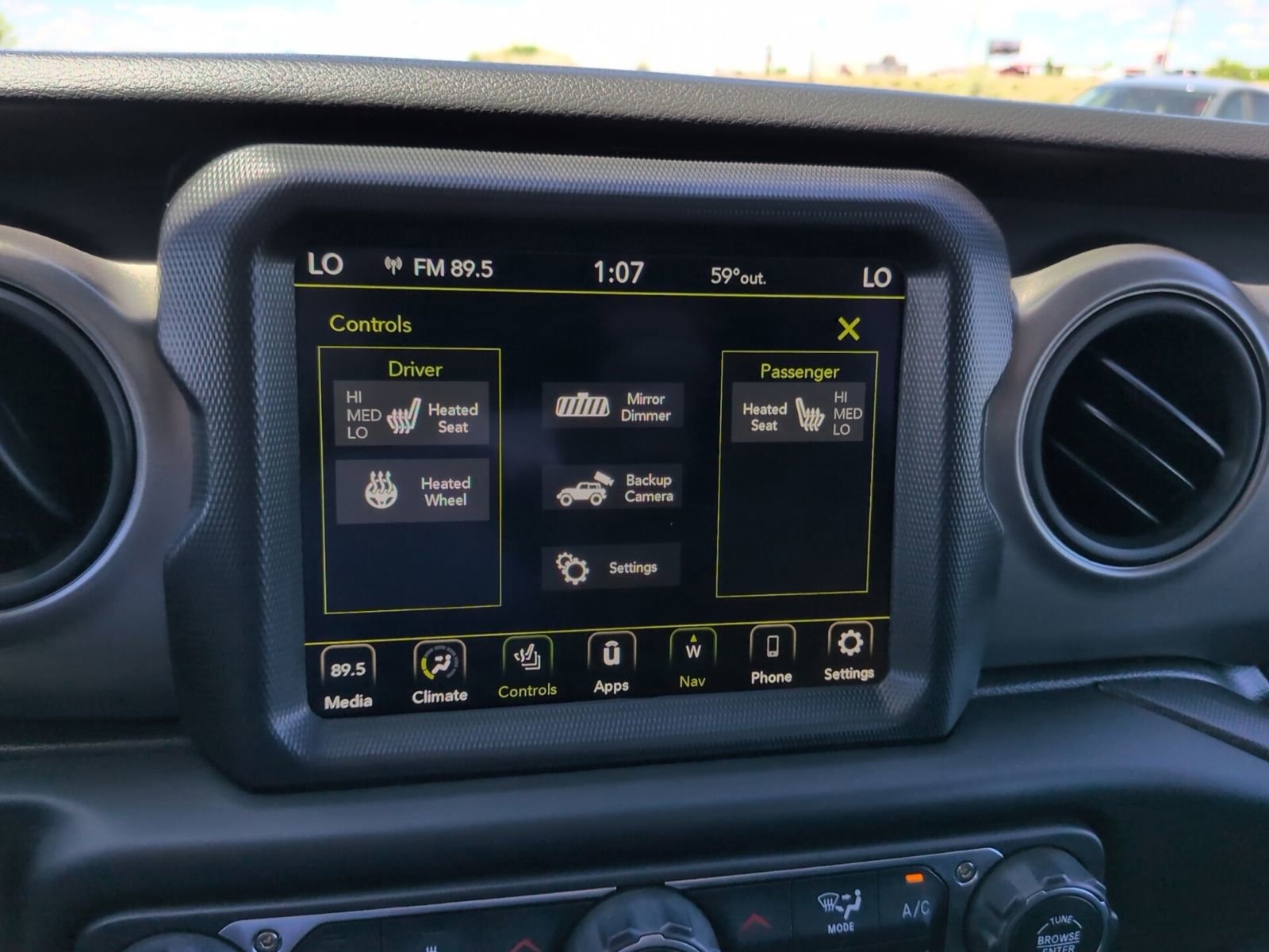 Used 2023 Jeep Wrangler Unlimited w/ Cold Weather Group AWD/4WD image 22