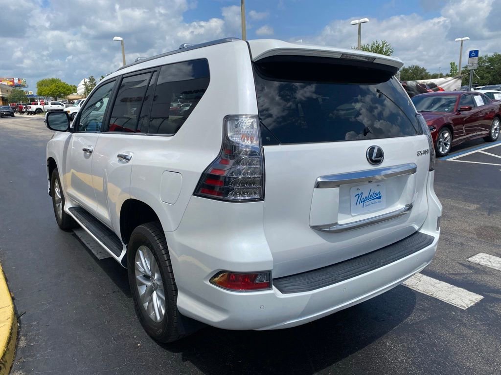 Used 2021 Lexus GX 460 Premium w/ Premium Package AWD/4WD image 7