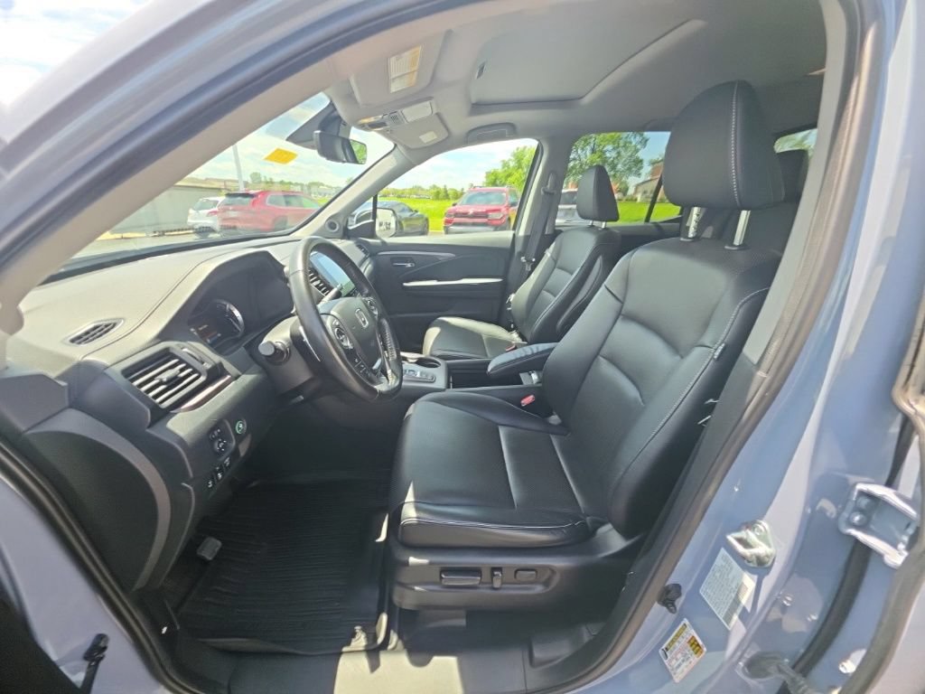 Used 2023 Honda Ridgeline RTL image 16