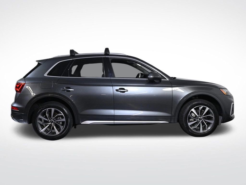 Used 2023 Audi Q5 2.0T Premium Plus w/ Premium Plus Package AWD/4WD image 6