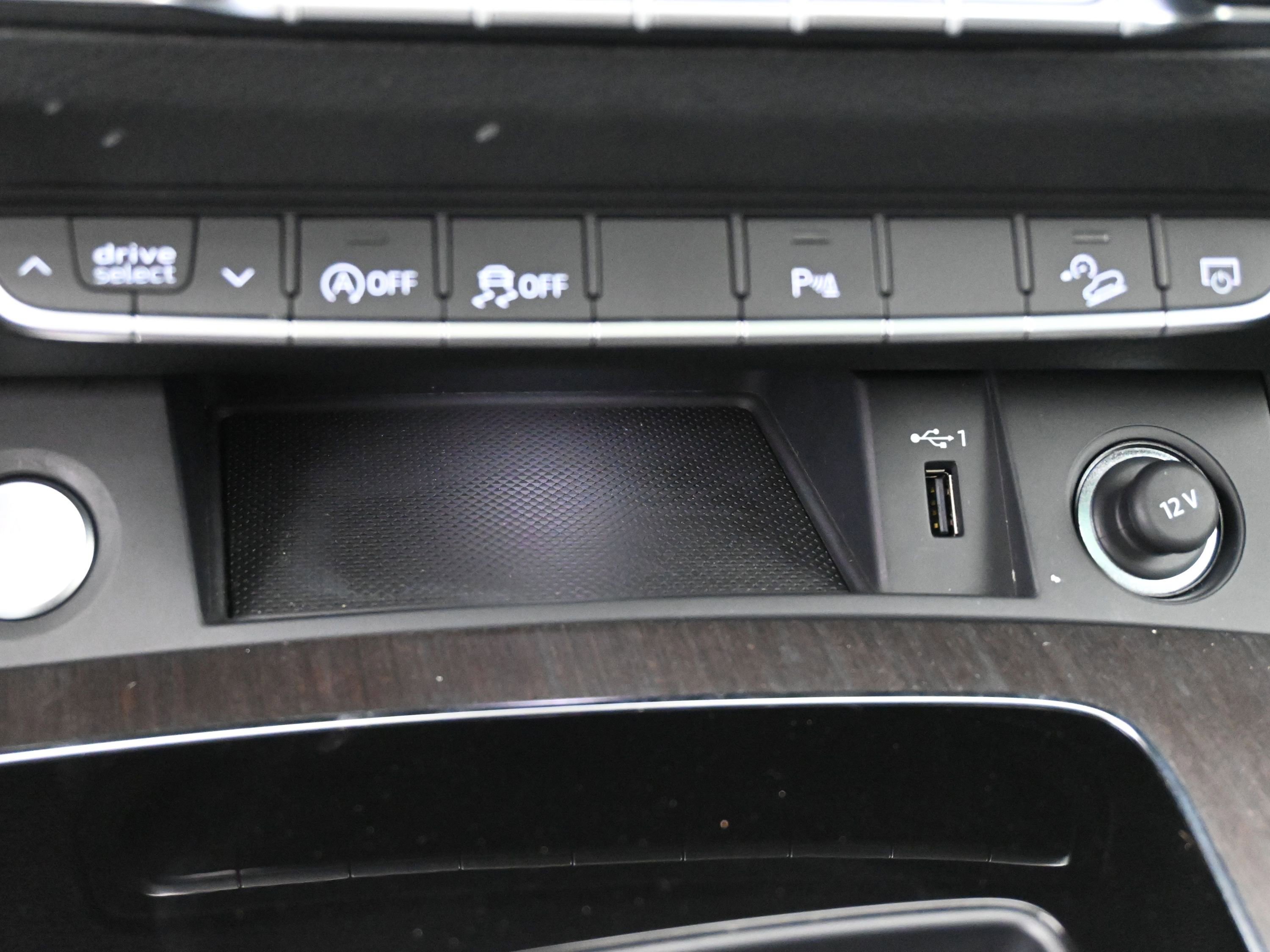 Used 2024 Audi Q5 2.0T Premium Plus w/ Premium Plus Package image 17