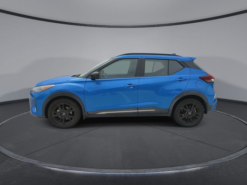 Used 2022 Nissan Kicks SR image 5