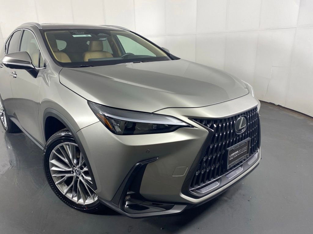 Used 2025 Lexus NX 350h AWD w/ Accessory Package (2T) image 2