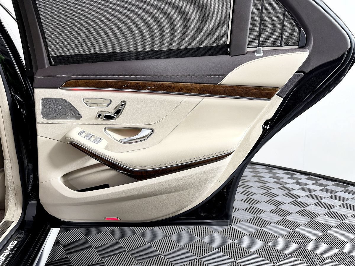 Used 2015 Mercedes-Benz S 63 AMG 4MATIC Sedan image 52